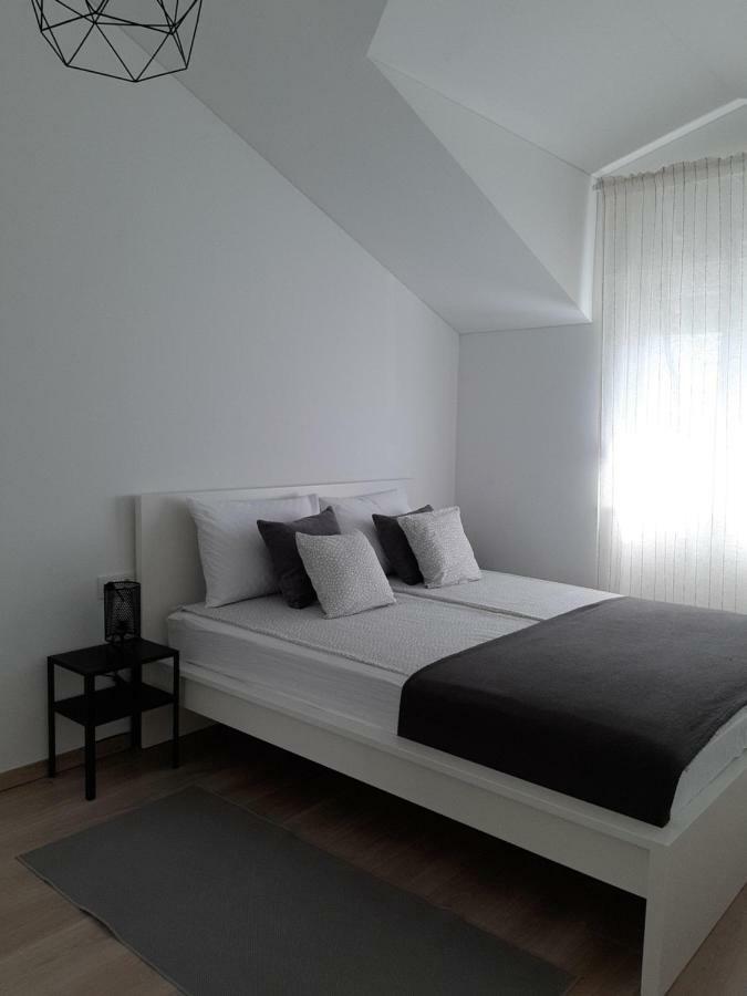 Apartment Pepina Vodice Exterior photo